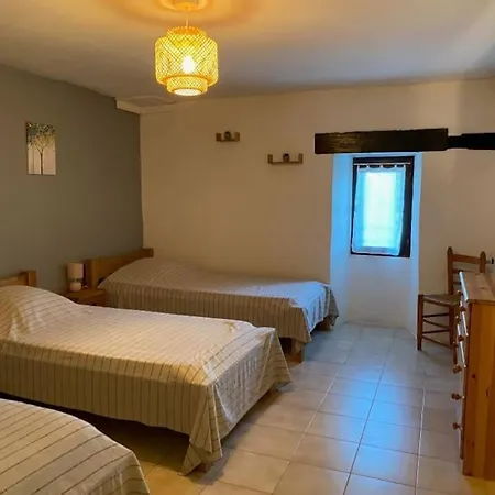 Apartment De 4 Ou 5 Personnes La Draille